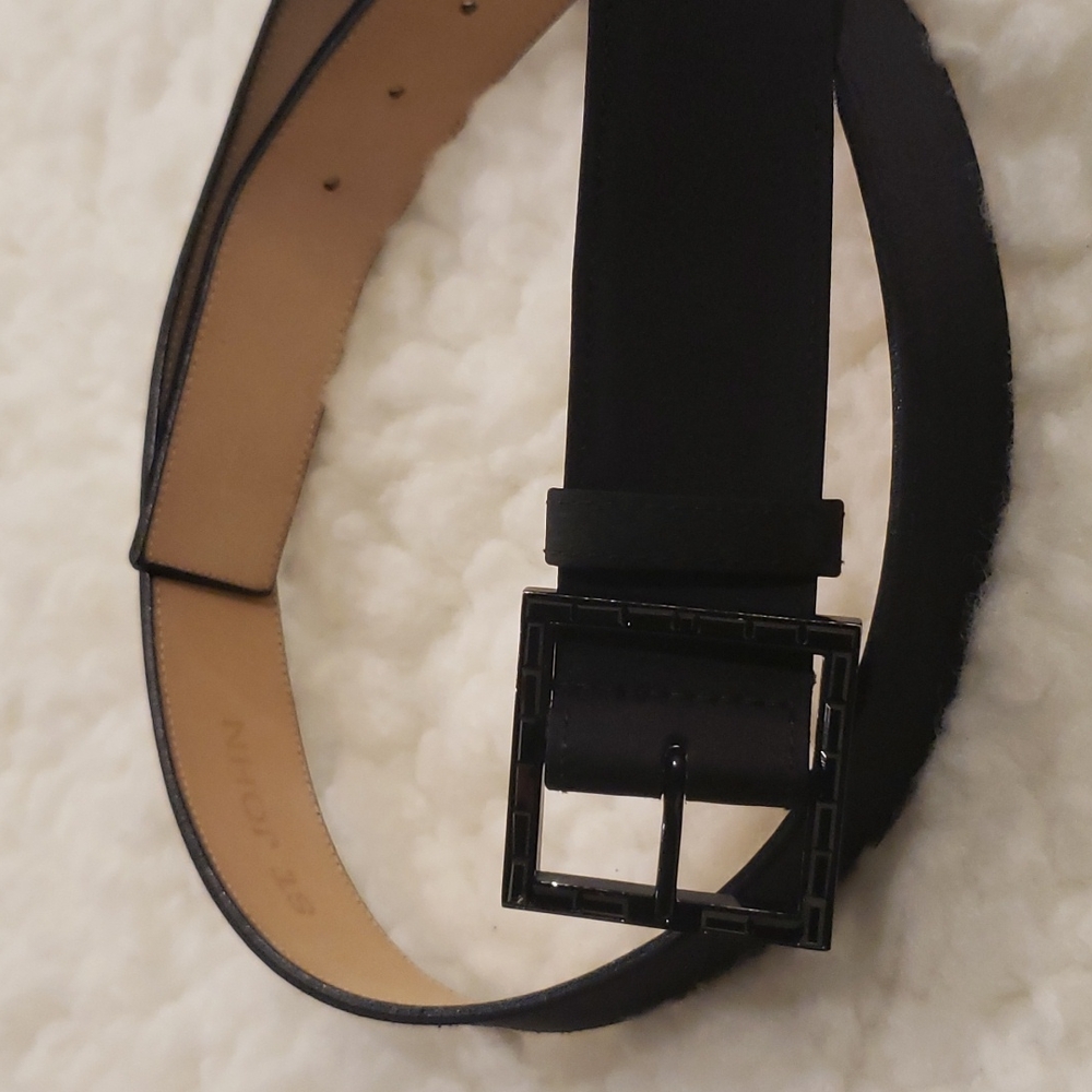 ST. JONH BELT LIKE NEW 14